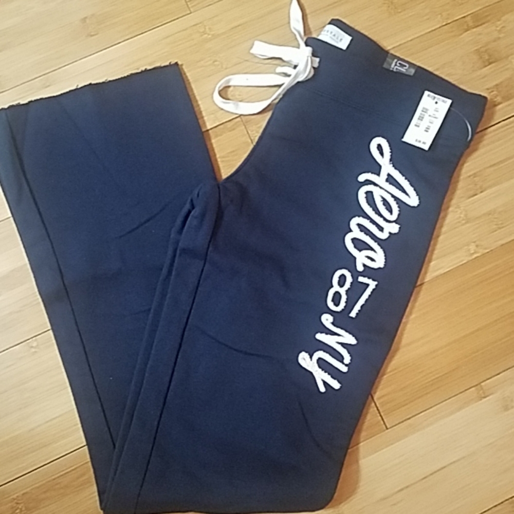 NWT Aeropostale New York jogging pants.